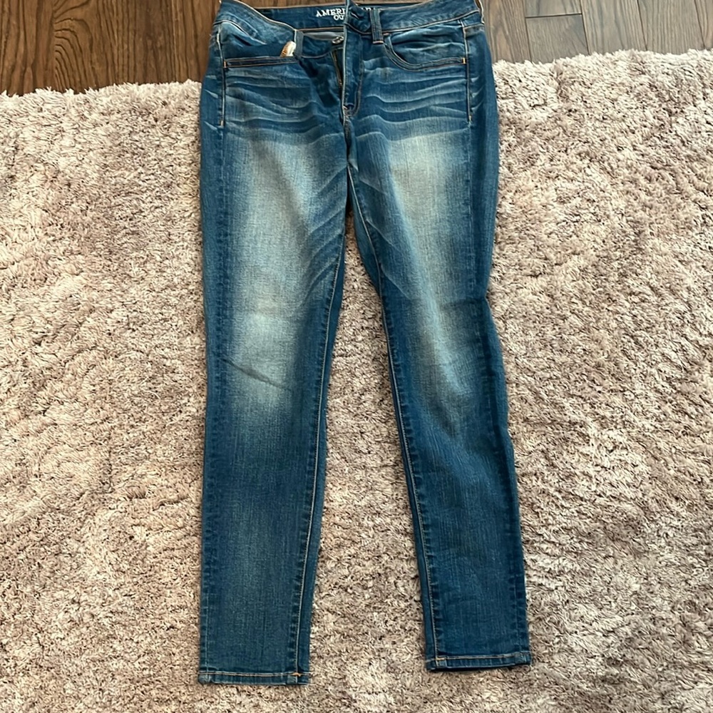 Like New American Eagle super stretch jegging size 6 short